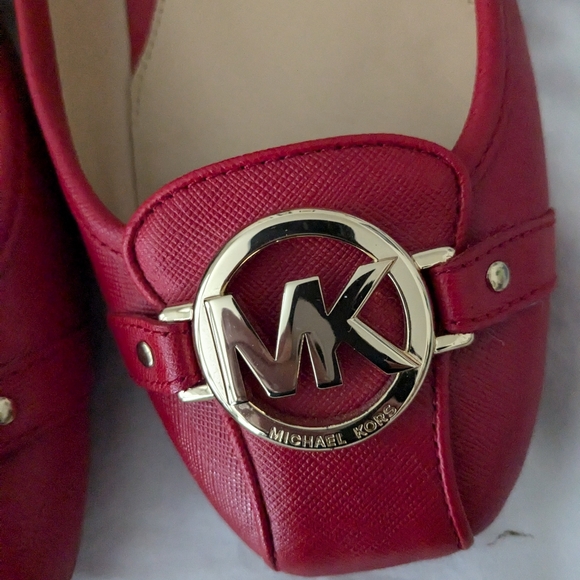 Michael Kors flats - Picture 2 of 5